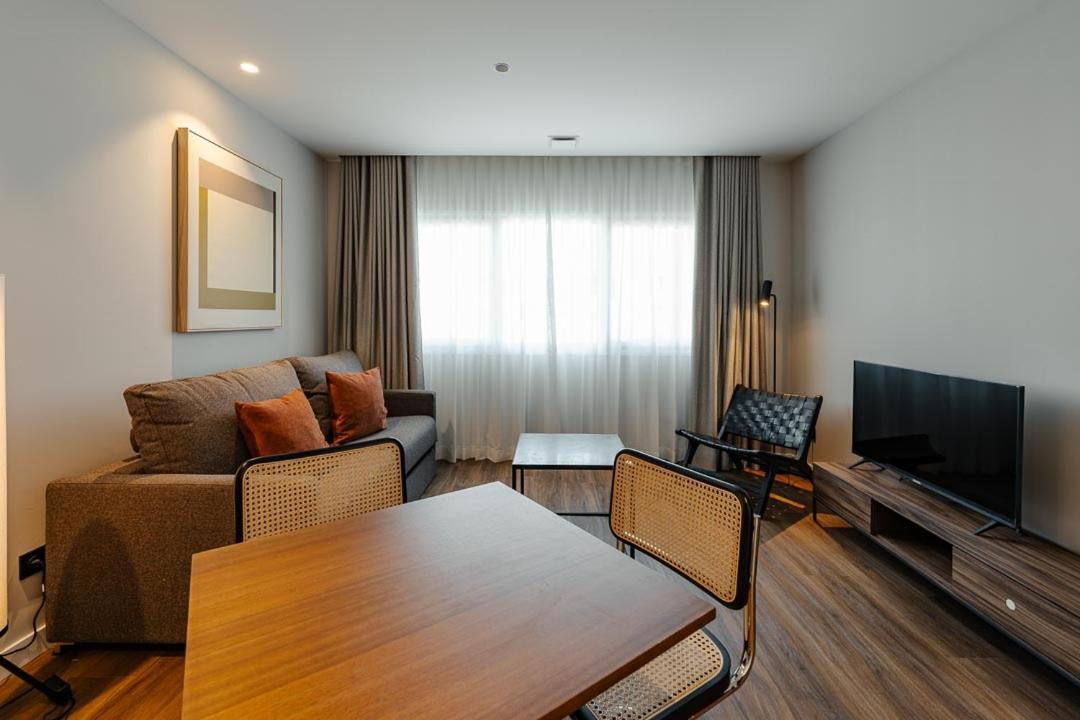 Apartamentos 2H Living León Zewnętrze zdjęcie